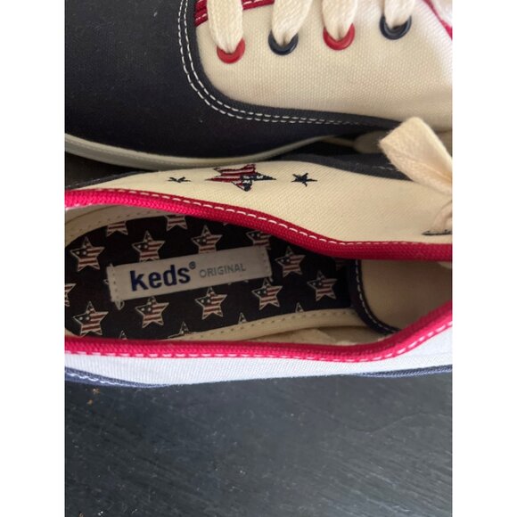 Keds Original Womesn Patrotic Sneakers 7.5 Champion American Flag Stars Canvas - Picture 5 of 8